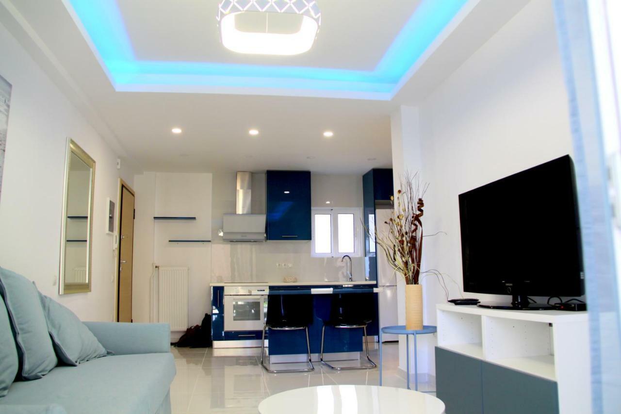Apartment Thiseos 319. Beautiful Near The Cultural Center Of The Capital. Athens