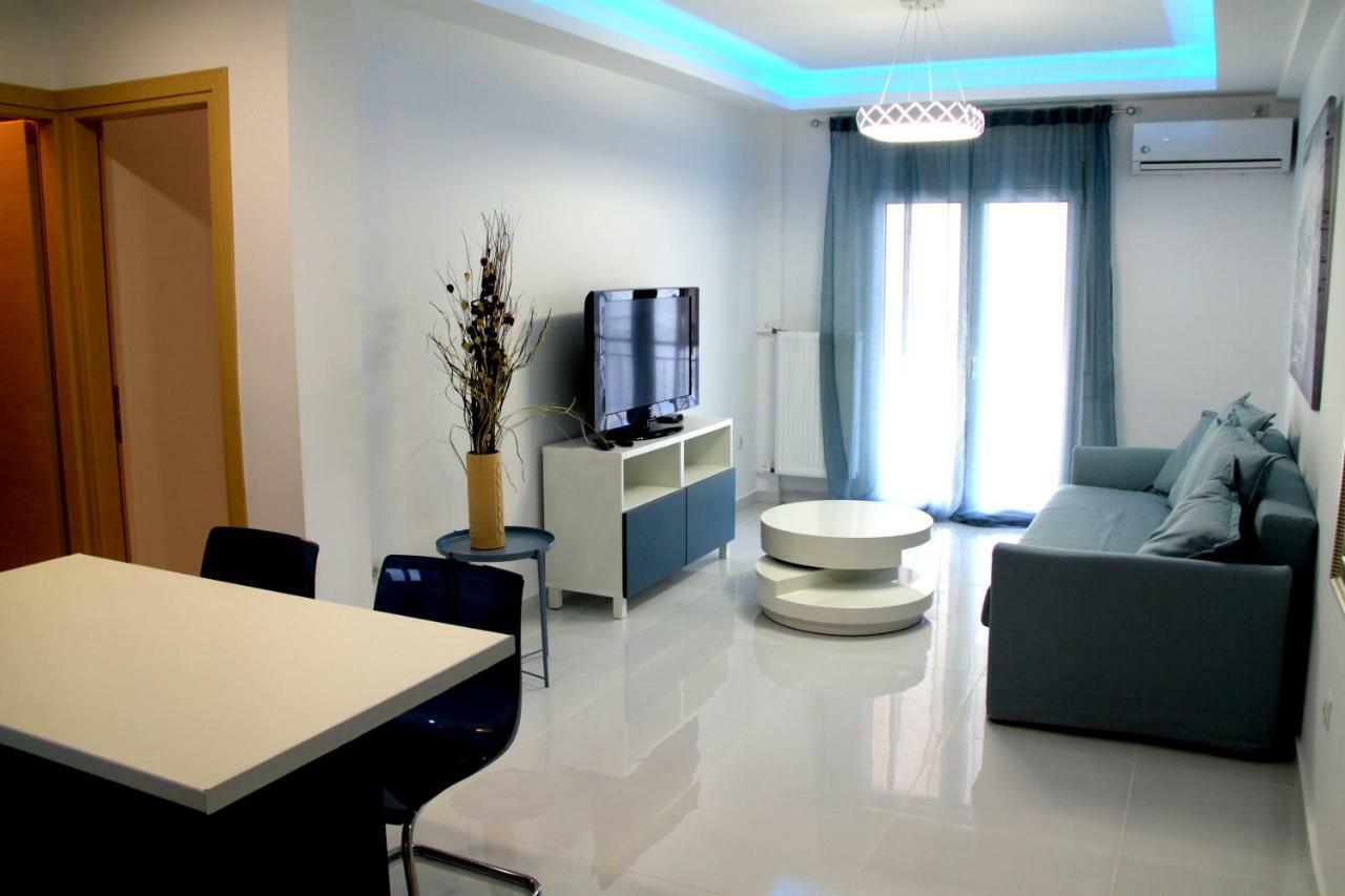 Thiseos 319. Beautiful Near The Cultural Center Of The Capital. Apartment Athens
