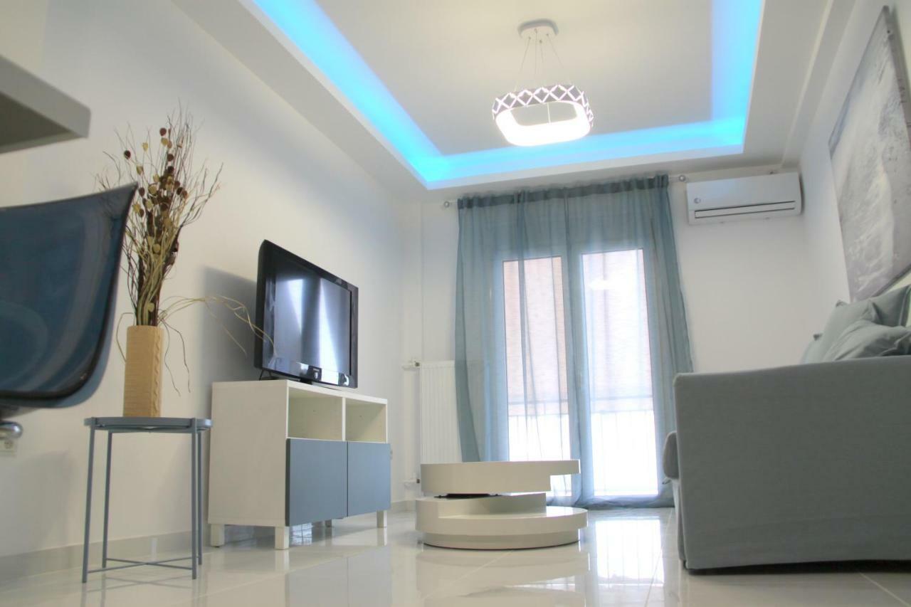 Thiseos 319. Beautiful Near The Cultural Center Of The Capital. Apartment *