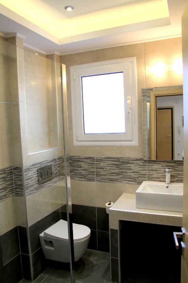 Thiseos 319. Beautiful Near The Cultural Center Of The Capital. Apartment