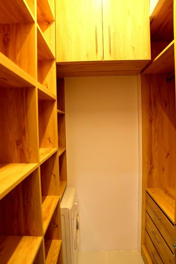 Thiseos 319. Beautiful Near The Cultural Center Of The Capital. Apartment *